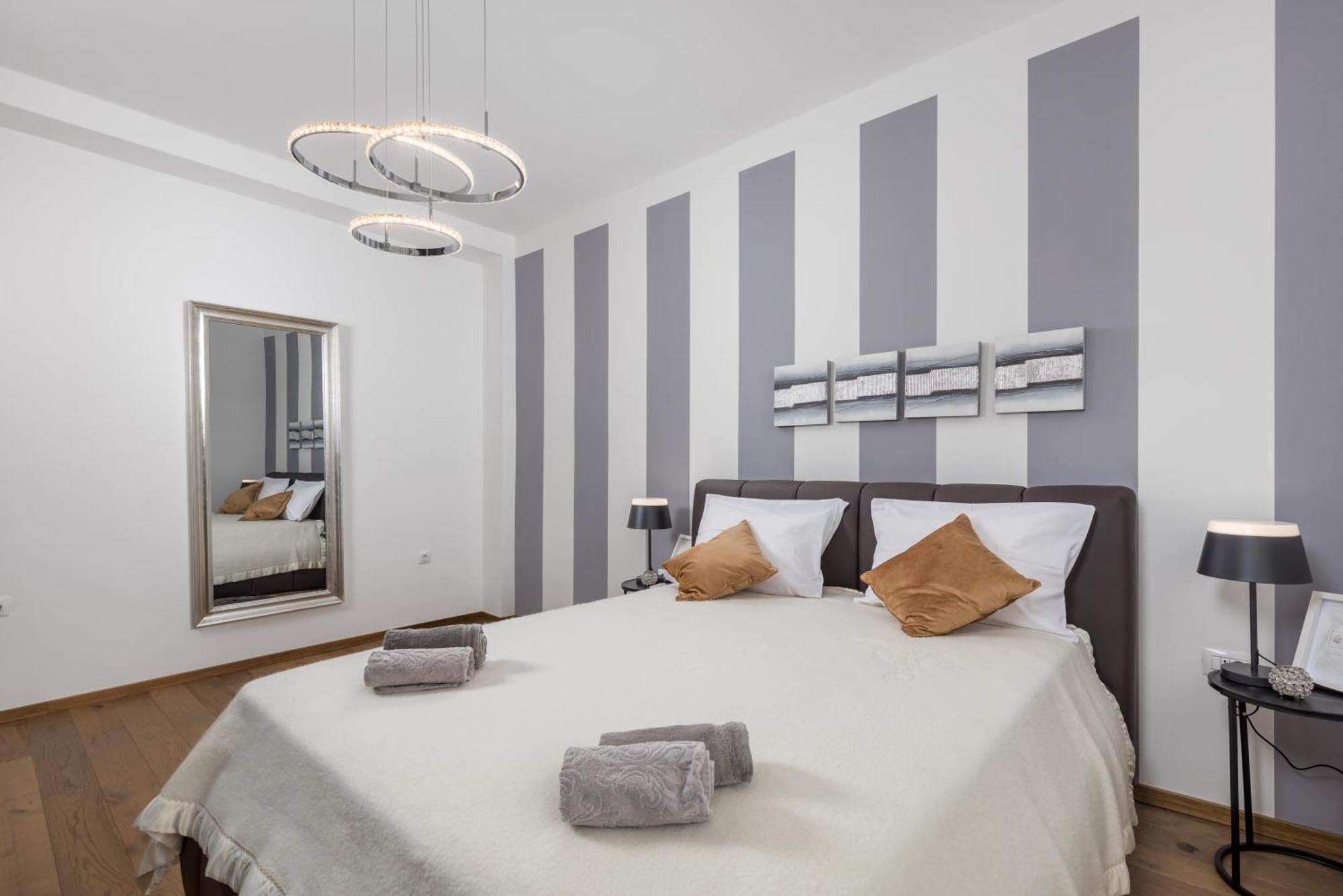 Sugar Palace Apartment *